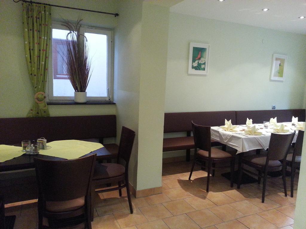 Gasthof Wildschoenauer Bahnhof 웨글 외부 사진