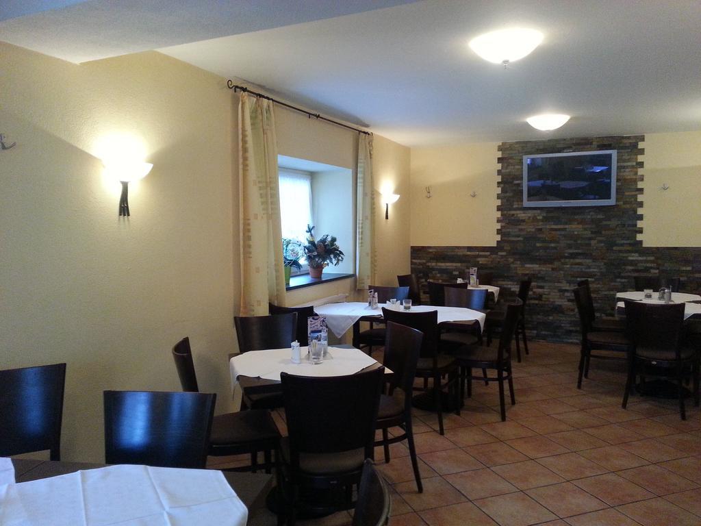 Gasthof Wildschoenauer Bahnhof 웨글 외부 사진